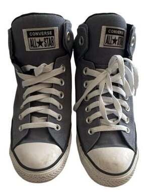 Converse Chuck Taylor All Star Sneakers Men's Size 9